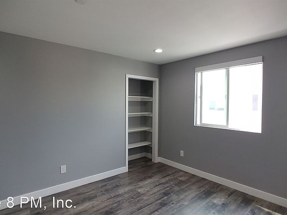 5th image of 626 1/2 W 76th St