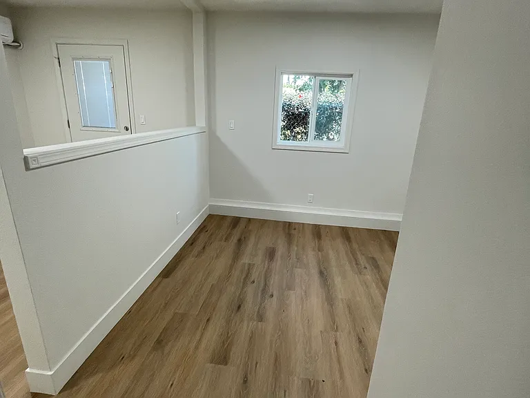3707 Mayland Ave — Photo 9