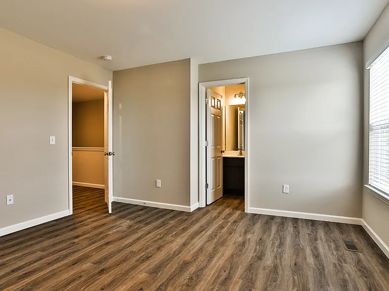 Creekside Landing — Photo 24