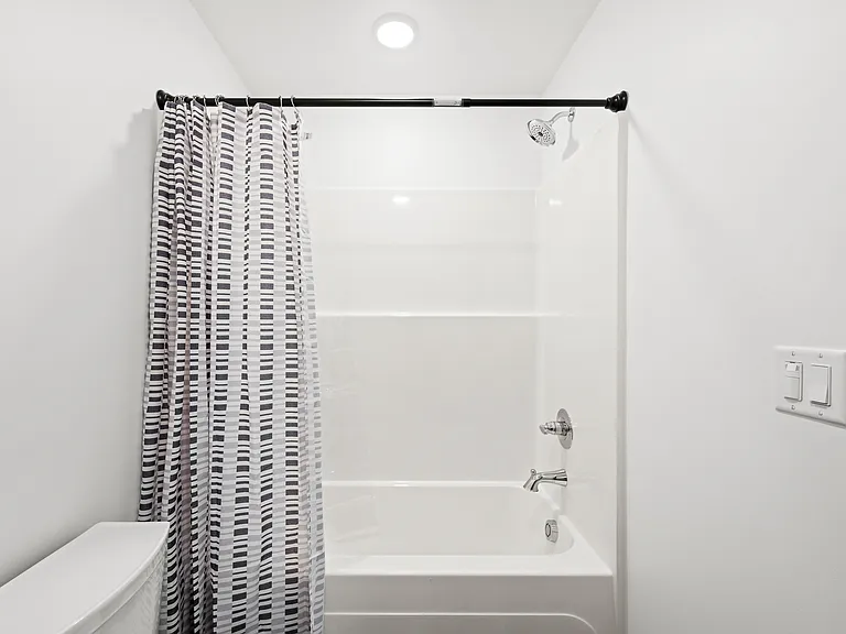 90 B St #106 — Photo 8