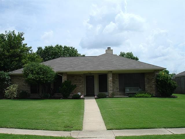 1st image of 1565 Autumn Breeze Ln