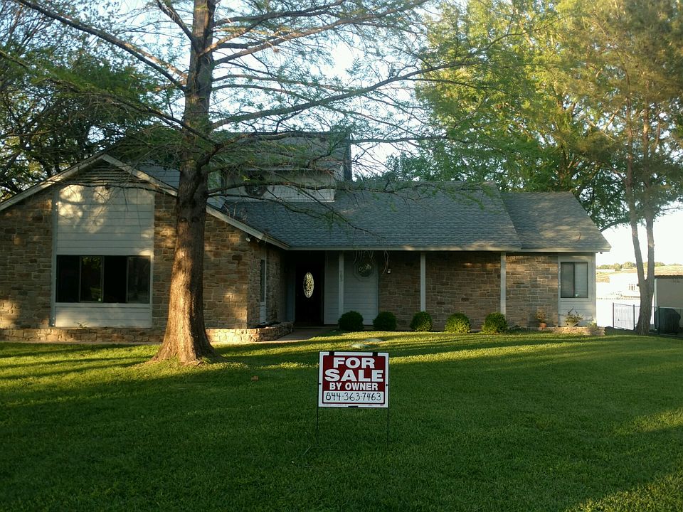 1st image of 705 Clear Cove Dr
