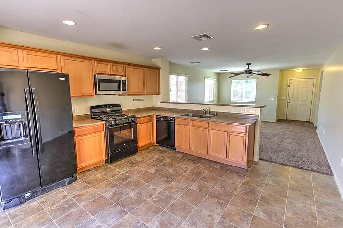 5095 E Fishhook Ct — Photo 8