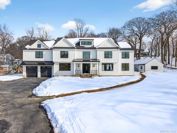 43 Hilltop Lane, Thornwood, NY 10594