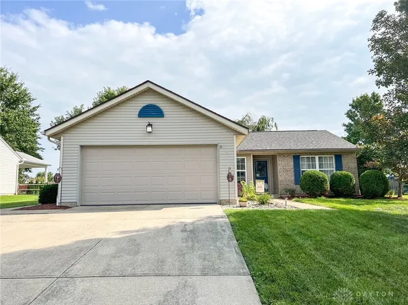 7 Eastridge Dr, Amelia, OH 45102