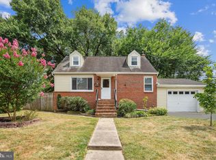 5007 Delaware St, College Park, MD