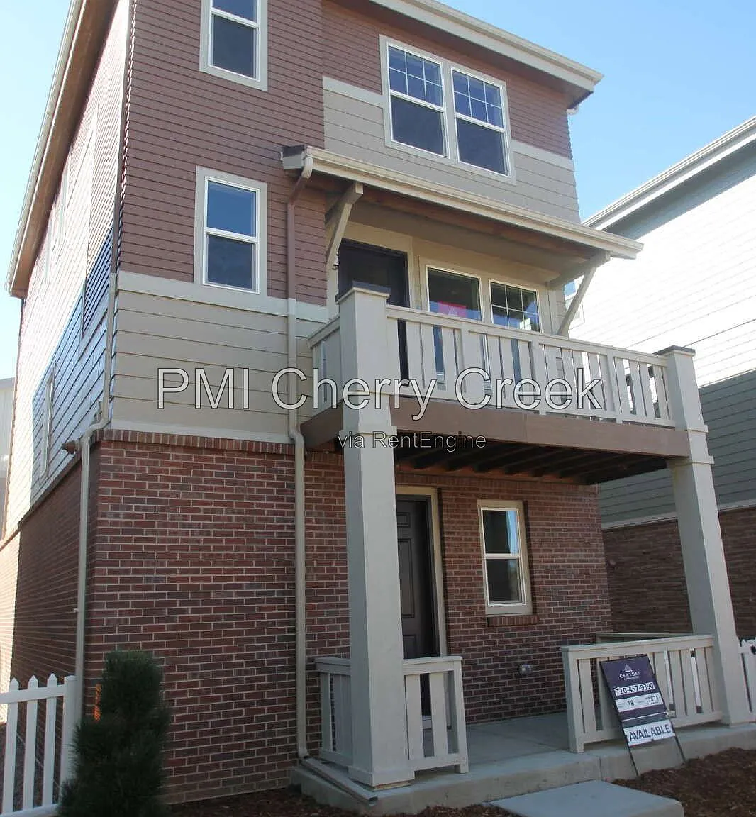 3 bed, 2.5 bath, 1735 sqft, $2,825 — Photo 3
