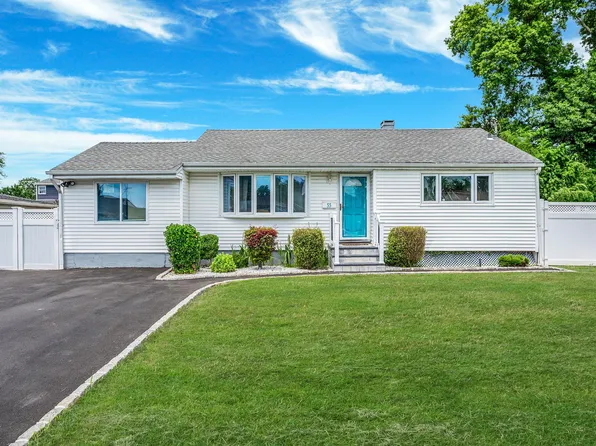 55 Van Buren Street, Brentwood, NY 11717