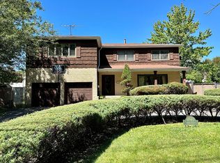 4945 Amboy Rd, Staten Island, NY 10312