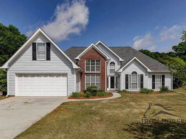 379 Beech Hollow Trl, Loganville, GA 30052