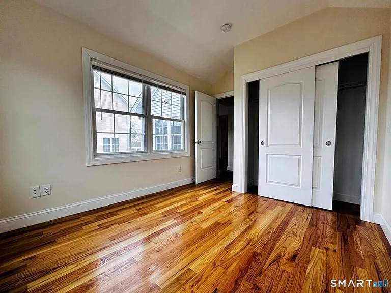 31 Brainerd Rd #B — Photo 11
