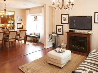 54 Hutchinson St, Revere, MA 02151