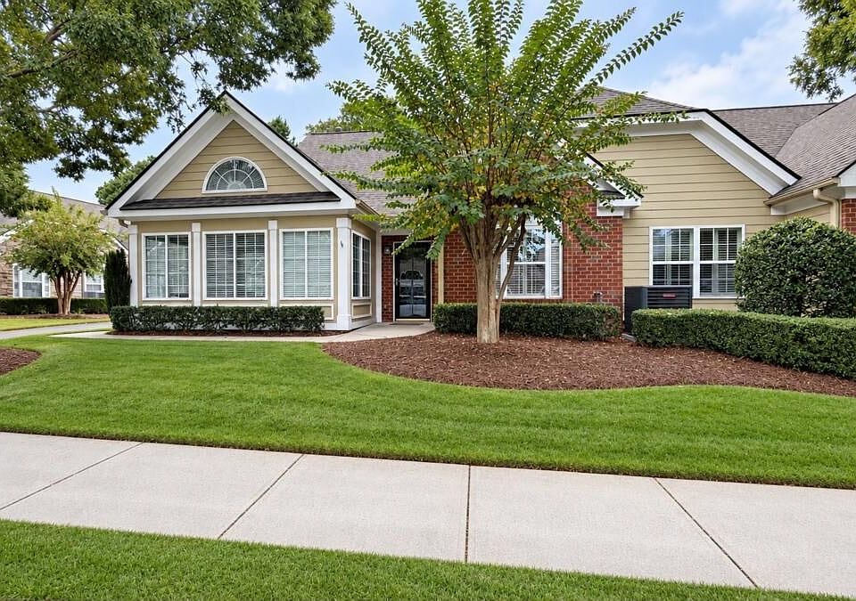 1st image of 2104 Sweet Apple Cir