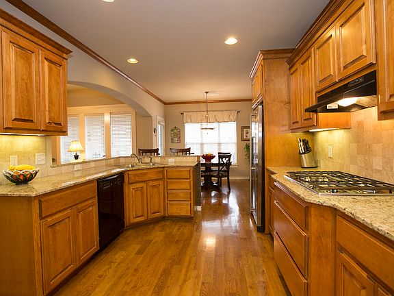 Granite Kitchen with New Gas Cooktop