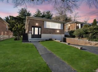 7330 244th Street, Flushing, NY 11362