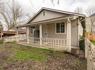 313 Berrydale Ave, Medford, OR 97501