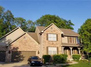 745 Pioneer Woods Dr, Indianapolis, IN