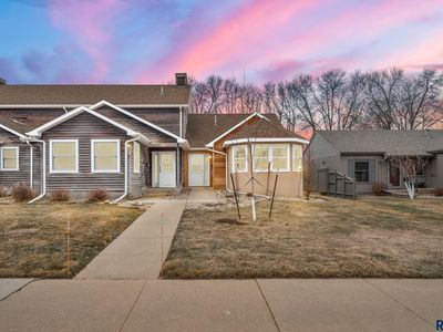 2411 S Center Ave, Sioux Falls, SD, 57105