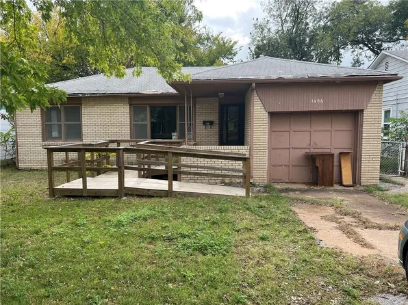 1406 NW Irwin Ave, Lawton, OK 73507