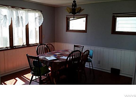 2nd image of 141 Delton St