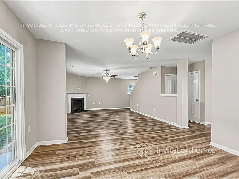4924 Broad Leaf Ct — Photo 9