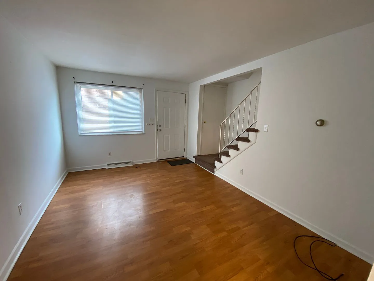 W 10th Ave 39-41 BSS — Photo 3