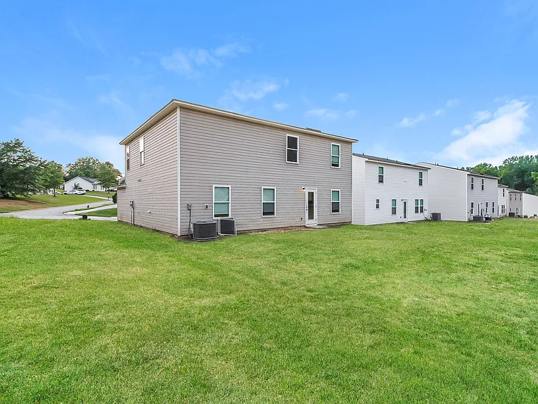 167 Evvalane Dr — Photo 15