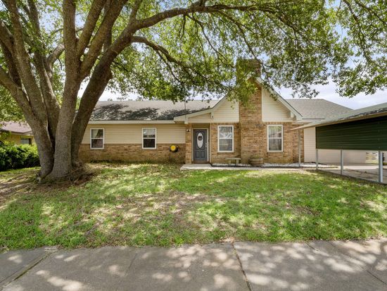 2104 Peach St, Deridder, LA 70634