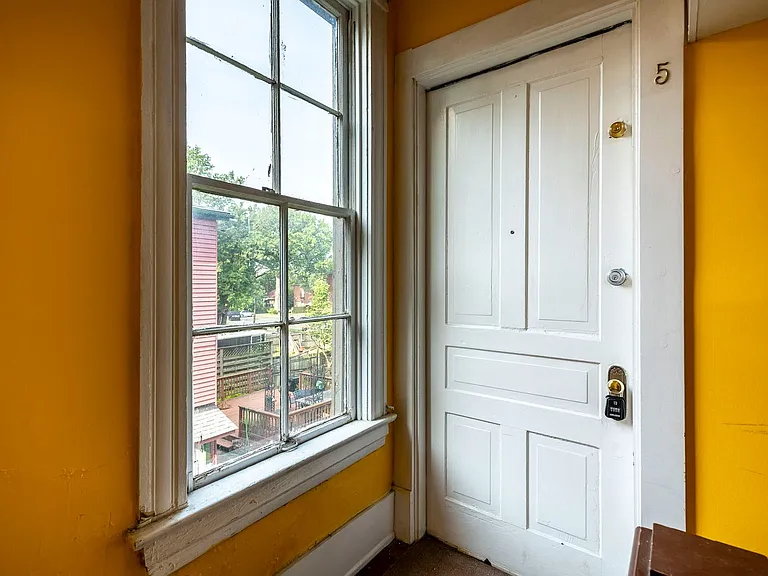 1406 S. 1st Street — Photo 25