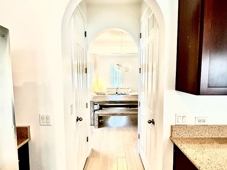 2164 Shaw Ln — Photo 11