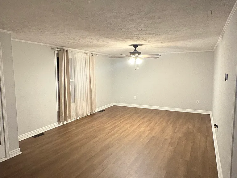 10603 Holleybrooke Dr — Photo 15