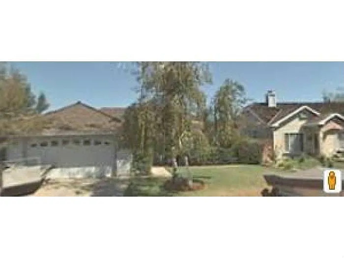 2045 Pebble Beach Dr photo 1