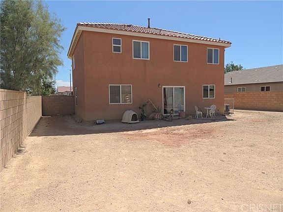 5th image of 3113 Via De Flores St