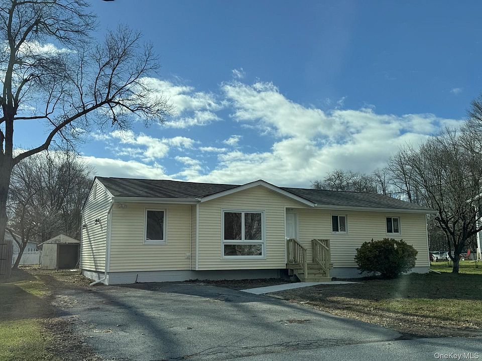 1st image of 4 Morris Drive