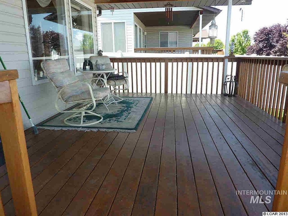 2nd image of 925A Magnolia St