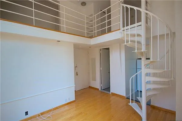 Rented by Kimiko Matsumoto, LREB | media 15