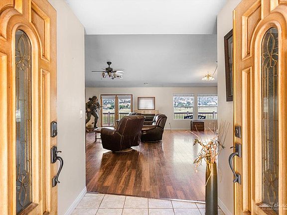 4th image of 23150 Dart Dr