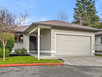 1733 Burgundy Place NW, Santa Rosa, CA, 95403