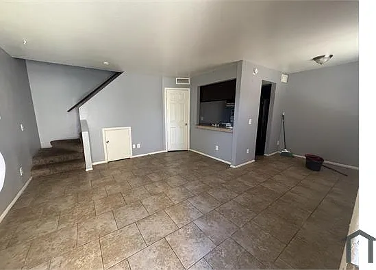 6302 N 64th Dr #9 — Photo 1