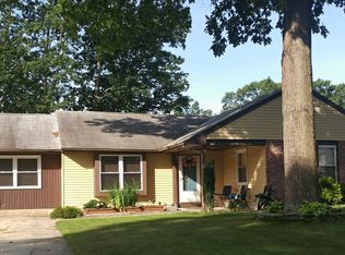 1176 S Beecham Rd, Williamstown, NJ 08094