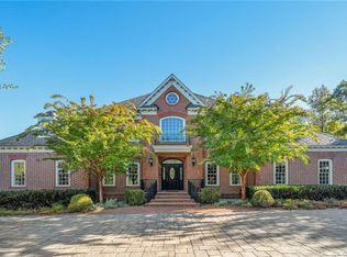 3125 Queens Grant Dr, Midlothian, VA 23113