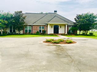 6091 Leger Rd, Crowley, LA 70526