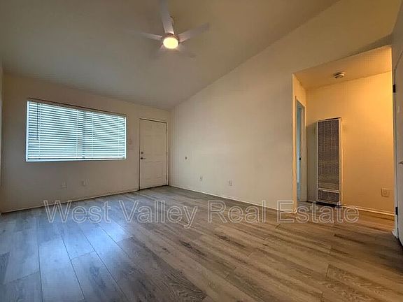 3rd image of 405 6th St