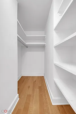 Rented by CORE | media 6