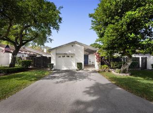 Crossings Patio Homes Sec, Miami, FL 33186