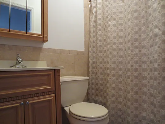 Rented by Parlor Real Estate Corp | media 30