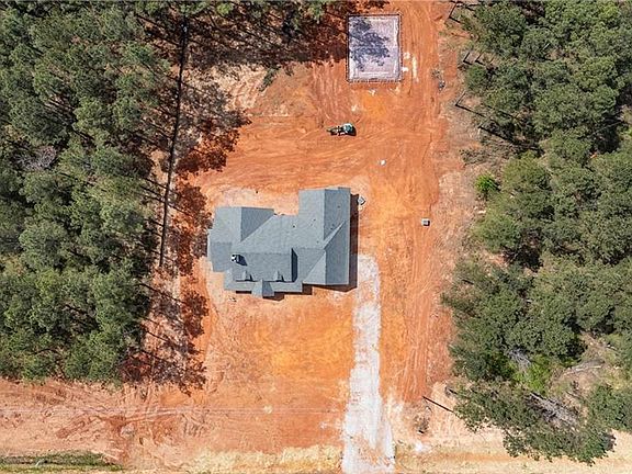 4th image of 573 Bethel Church Rd