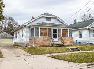 731 Loomis St, Jackson, MI 49202