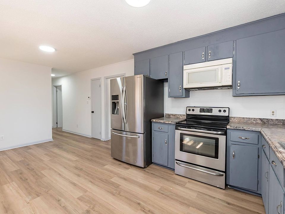 1st image of 113 N Bullock St