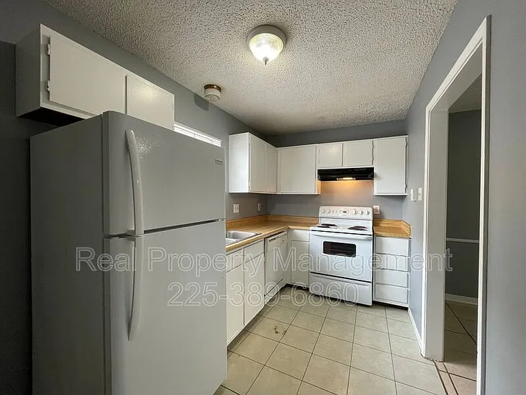 1714 Brightside Dr #A — Photo 8